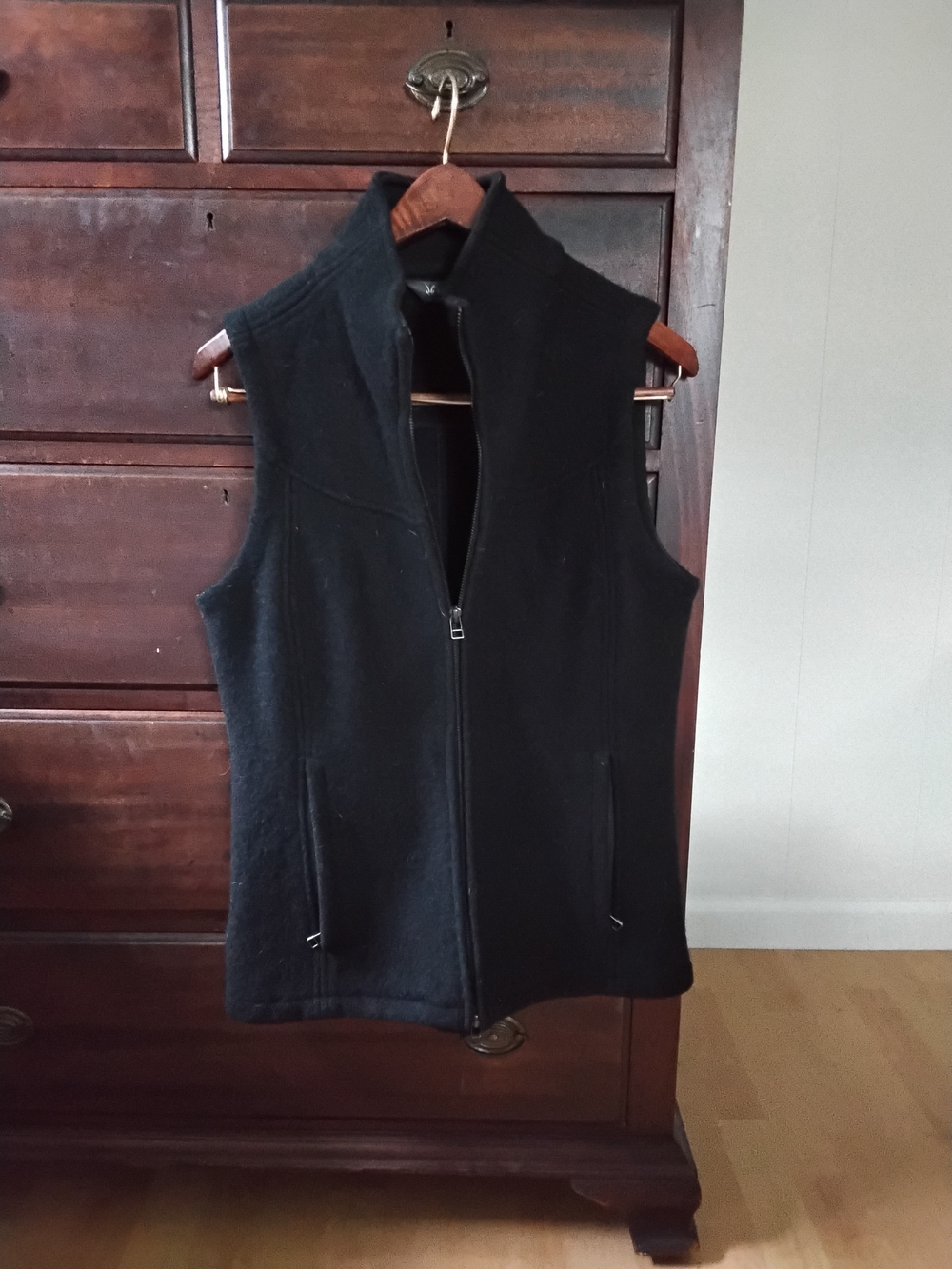 ibex 100% Wool womens Vest